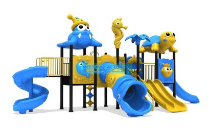 เครื่องเล่นสนาม 